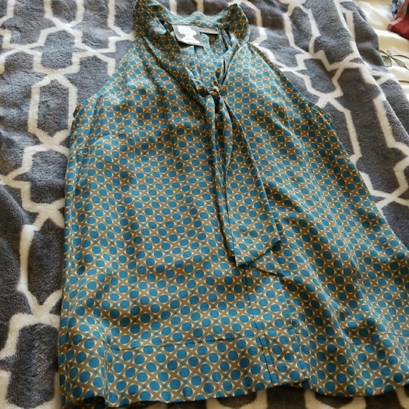 100% silk - Picture 1 of 2